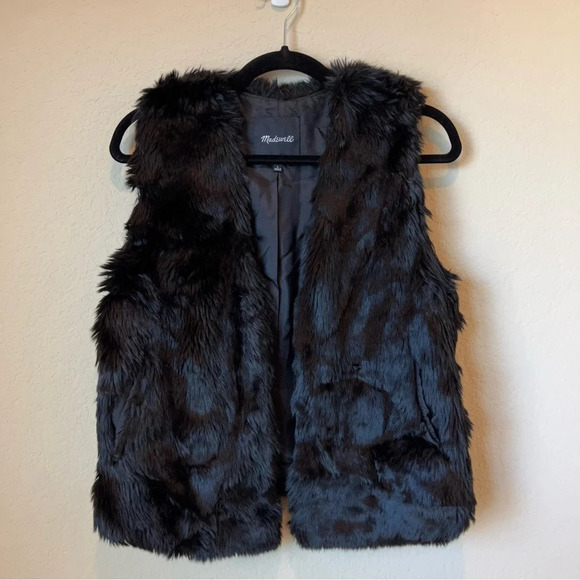 Madewell Faux Fur Vest - Picture 1 of 6